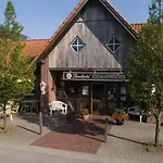 Hotell Hermannshöhe 3*