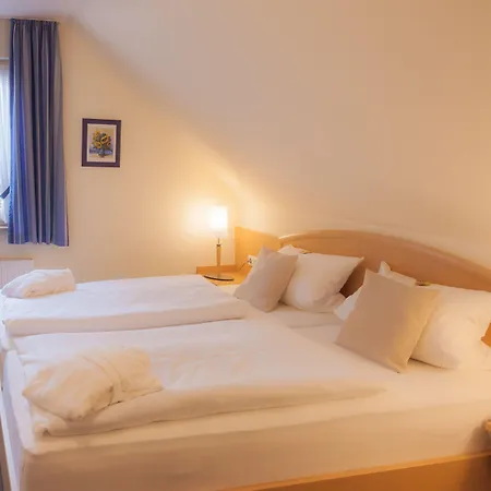 Hermannshoehe Hotel