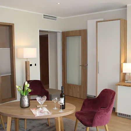 Hotel Hermannshoehe