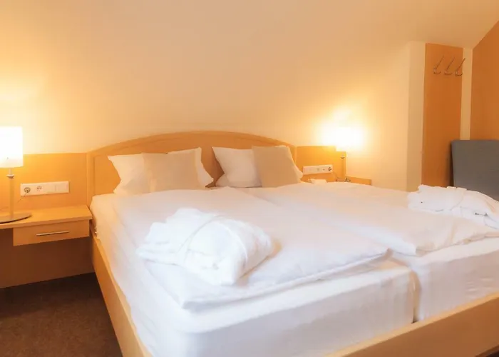 ホテル Hermannshoehe